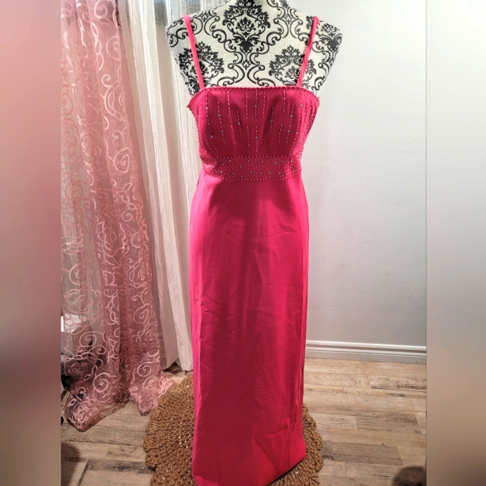 Jessica Petite Formal Dress - Size 4P